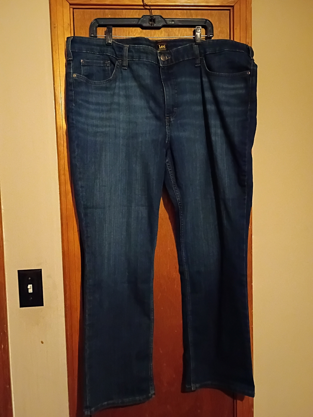 Lee Womenβs Dark Blue Straight Leg Jeans